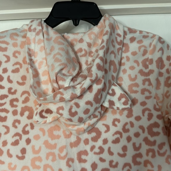 Girls size 14 Cat & Jack footless onesie - Picture 5 of 5